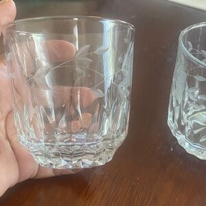 Elegant Clear Glass Tumbler Set